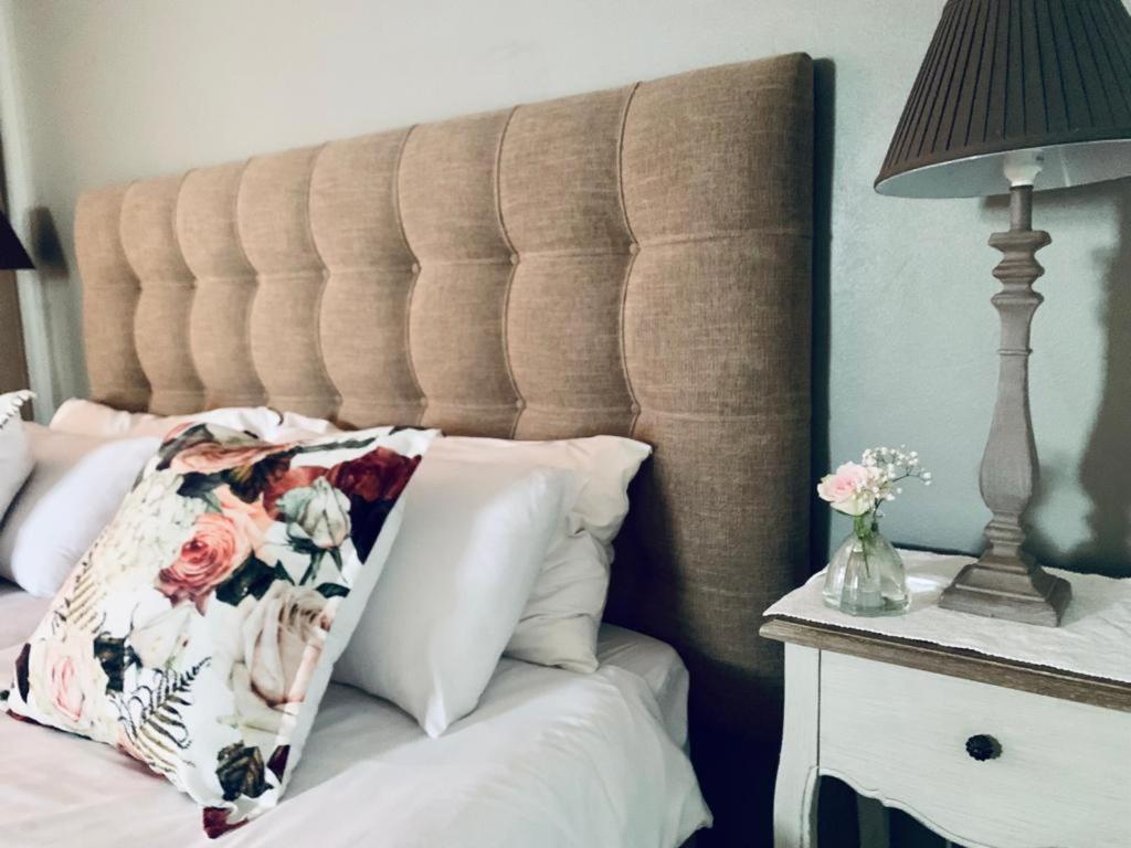 Mulberry Gardens Self Catering Apartment Суакопмунд Екстериор снимка